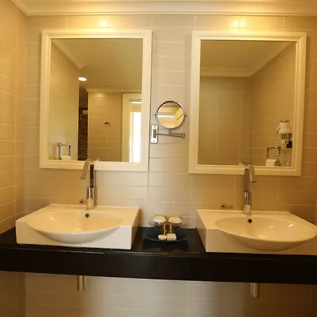 Orange County 호텔 5*