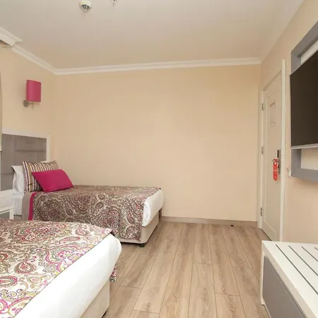 Orange County Μπέλεκ