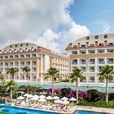 Ξενοδοχείο Orange County Μπέλεκ