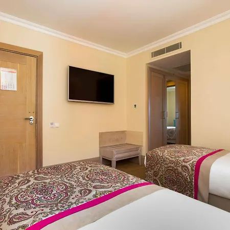 Orange County Ξενοδοχείο Μπέλεκ